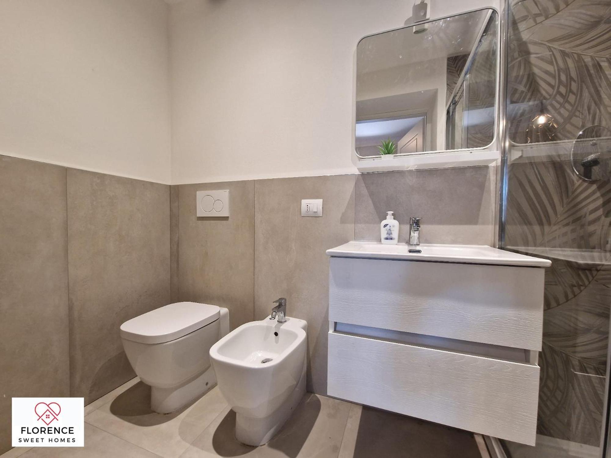 Lella Apartment With Free Parking By Florence Sweet Homes Buitenkant foto