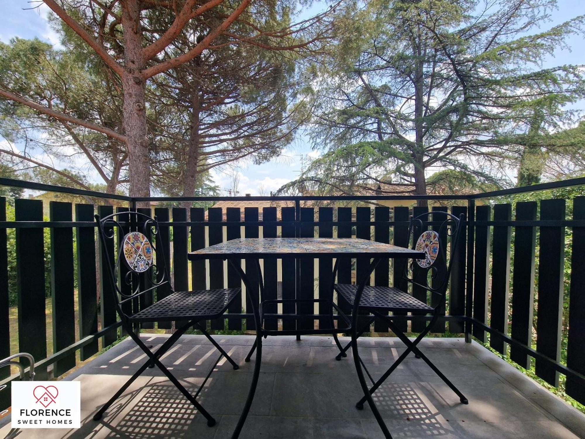 Lella Apartment With Free Parking By Florence Sweet Homes Buitenkant foto